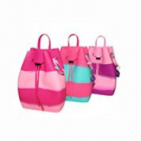 Маленькие силиконовые рюкзачки Gummy bags, светящиеся в темноте.